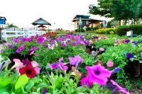 Montana Cotswolds Resort