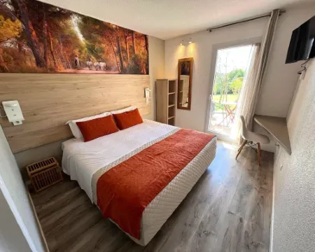 Le Mas des Ponts d'Arles, Arles, hôtel 3 étoiles aux portes de la Camargue Hôtels à : Fourques