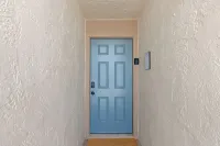 Beachside Sugar Beach 4BR w/Wifi + Discounts, Trailer Parking & Views