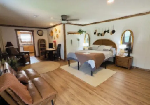 Cozy 1-bedroom apartment with AC, WiFi in enjoyable Harrison