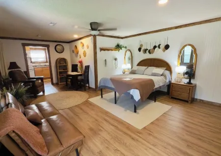 Cozy 1-bedroom apartment with AC, WiFi in enjoyable Harrison