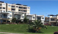 3BR Condo w/ Iconic Arch Views, Pool & 5 min -Town