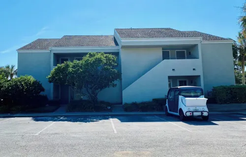 Steps to private beach in Gated Sawgrass Community! Renovated Condo.