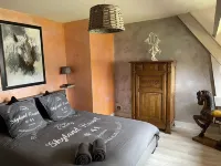 La Ptite Chaumière Hotels in Forges-les-Eaux