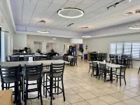 Days Inn & Suites by Wyndham Lakeland