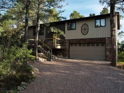 Black Hills Peaceful Pines Property