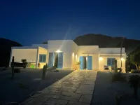 Superior Villa Favignana Island Hoteles cerca de Scogliera Cala Azzurra