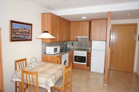 Apartment in Sant Antoni de Calonge (Costa Brava) in second line of the sea Отели в г. Калонже