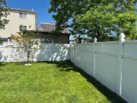 3-bedroom & 2-bath house near Beach with 2 car parking Hotels near MTA Long Island Station
