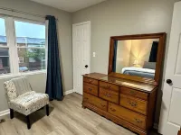 Washer, Dryer, Desk, Smart TV, Blackout Shades, Fully Stocked Kitchen Cookware