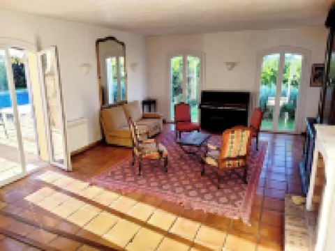 Quiet villa with maxi pool Hotels in Peymeinade