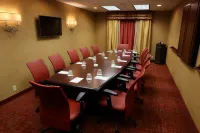 แฮมป์ตัน อินน์แอนด์สวีทส์ ชาร์ลอตส์วิลล์ - ที่มหาวิทยาลัย