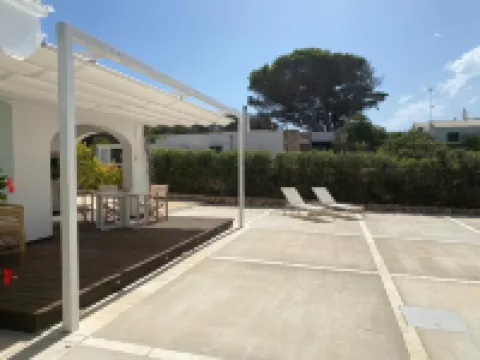 ES CHALET DE BINISAFUA, 40 METERS FROM THE SEA