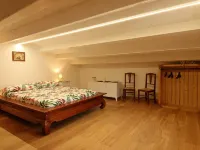 TRE NOCI HOUSE: near the sea Hotels in Lascari