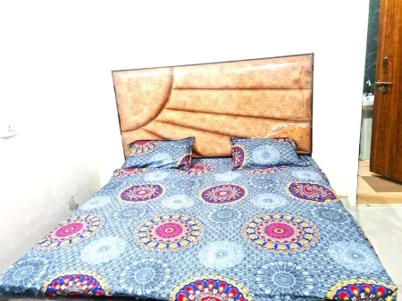 FARM HOUSE FOR BIRTHDAY PARTY