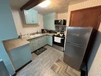 Cozy 1-bedroom apartment in Sheldon with AC, WiFi On a quiet street Hotels in Sheldon