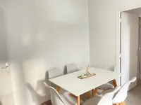 Appartement Lumineux 3 Pièces au Pied de la Gare RER du Bourget Hotels in Le Bourget