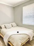 Cosy Home near SValley & Airport