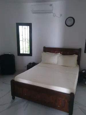 Private villa on an enclosed plot of 300 square meters 5 minutes from the beaches