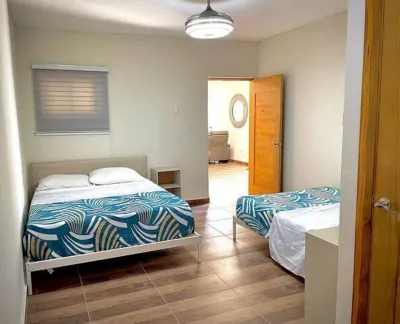 Villa Nuri - 10 Guests with Hot Tub Hotel a 