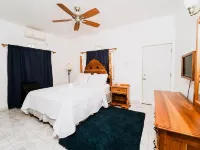Villa Near Falmouth Jamaica799/Night up to 15 Guest. Hotels in Falmouth
