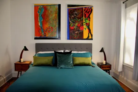 Wooster Gem - Walk to Pizza & Yale! - FREE Parking and Laundry