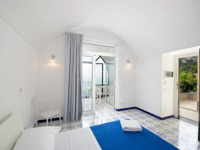 Cezanne apartment for 3 people