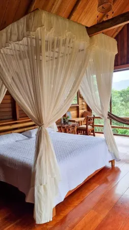 Amanecer Amazonico - Rustic cabin with Amazon rainforest view
