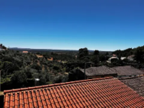 Casa do Largo, um Refúgio Encantador. Aceitam-se Animais de Estimação! カシュテロ・ブランコのホテル