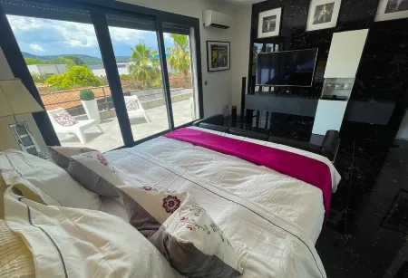 Villa Médusa, design and comfort close to the beach