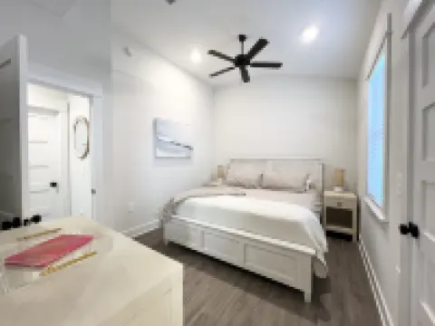 Newly built ContemporaryCoastal Villa