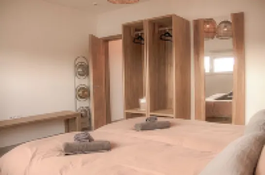 AP5 - 2 Bedroom Terrace Apartment Charleroi Airport