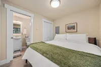 Cozy 1-bedroom forest retreat in gorgeous Bellingham