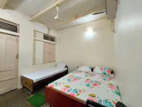 Hotel Shanti Guest House Varanasi - 2-Star