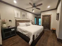 Cozy Mountain Escape—Sweetgrass Retreat for Romance & Family Fun