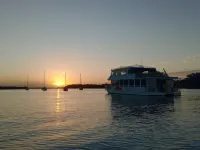 luxury floating penthouse Russell island Hotel a Stradbroke Island