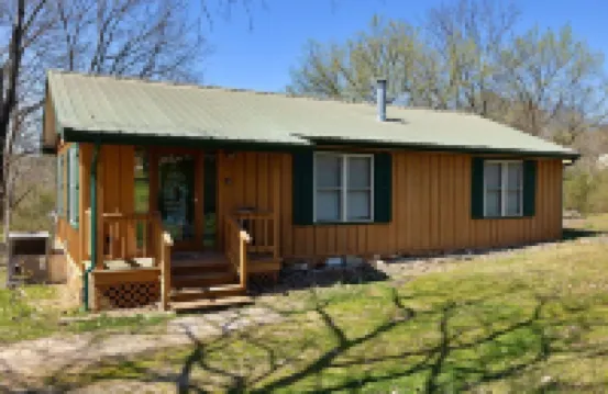 Nature Retreat Near White River