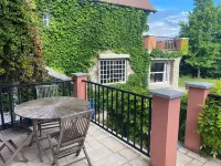 Maison de Campagne à 20mn du Cœur de Paris et de Eurodisney Hotel a Nogent-sur-Marne