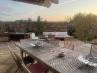 WATERFRONT VILLA PRIVATE ESTATE SWIMMING POOL AND SPA