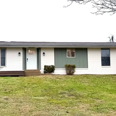 Charming 3-bedroom house with AC, WiFi in tranquil Cotter