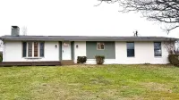 Charming 3-bedroom house with AC, WiFi in tranquil Cotter