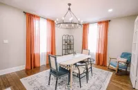 Spacious Central 3bd/2bath