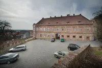 Hotel Podhrad - Parking