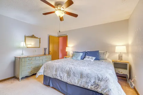 Dog-Friendly Michigan Home w/ Deck & Fire Pit! - 3 stjerner