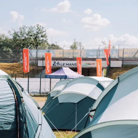 Bronze - Camping