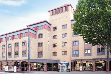 Novotel Bristol Centre Отели рядом с достопримечательностью «Бристольский университет»