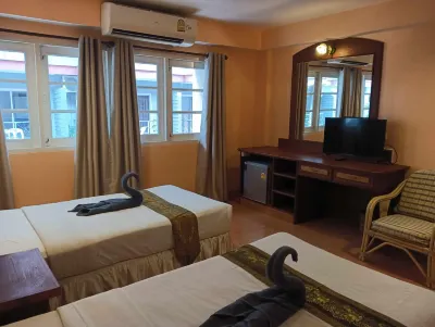 Nid Huahin Hotel Hotel di Nong Phlap