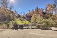 Douglas Lake Cabin w/ Boat Ramp & Water Access! - parking