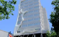 ROYAL BAY MAKASSAR Hotellit kohteessa Baru