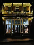 DOWN ON MAIN - a charming historic apartment in the heart of Eureka Springs